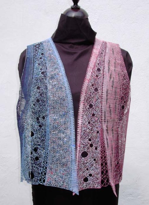 BC59b Blau-Rote Weste, Gr. 44 - 48