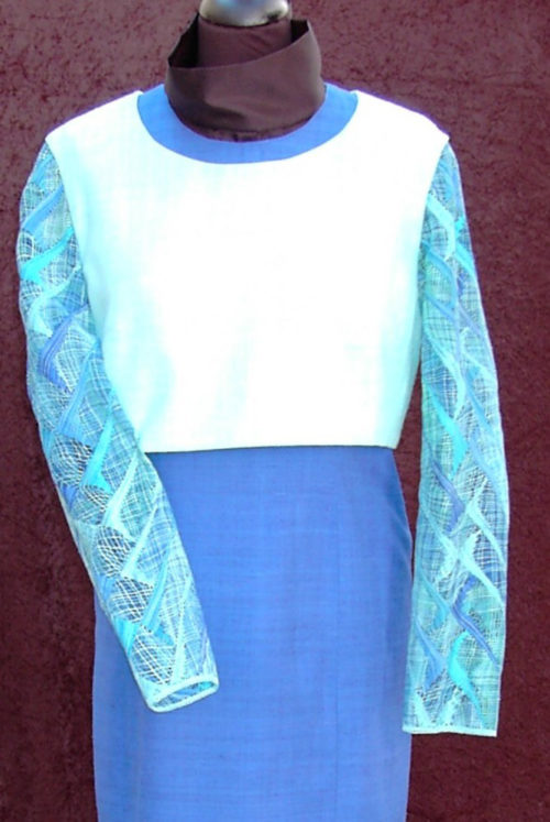 BC1 Geklöppelter Ärmel für ein Kleid Gr. 40